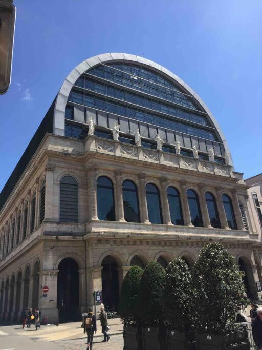 リヨンStudio Close Fourviere Very Quiet & Small Terraceアパートメント エクステリア 写真
